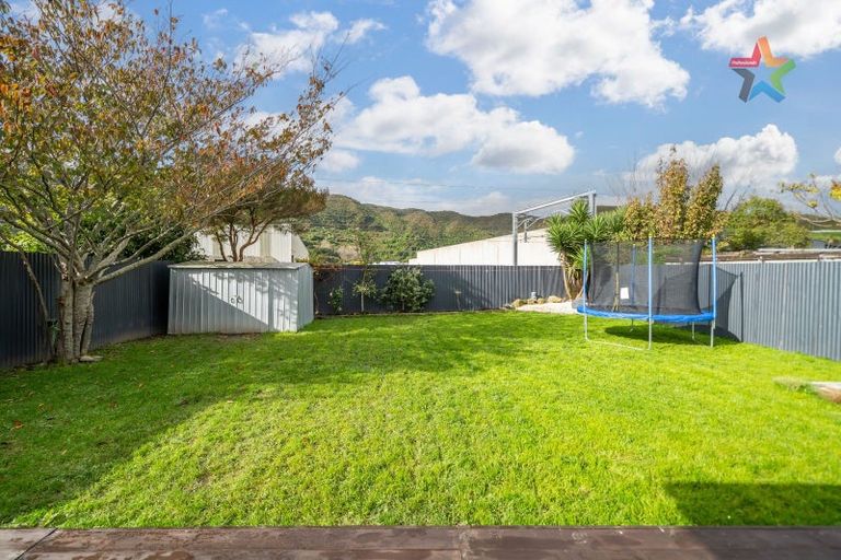 Photo of property in 1128a High Street, Taita, Lower Hutt, 5011