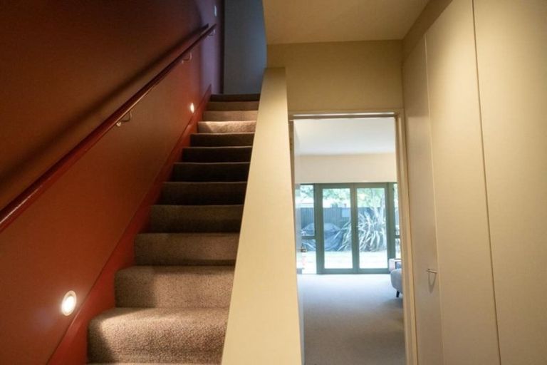 Photo of property in 3/36 Champion Street, Edgeware, Christchurch, 8013