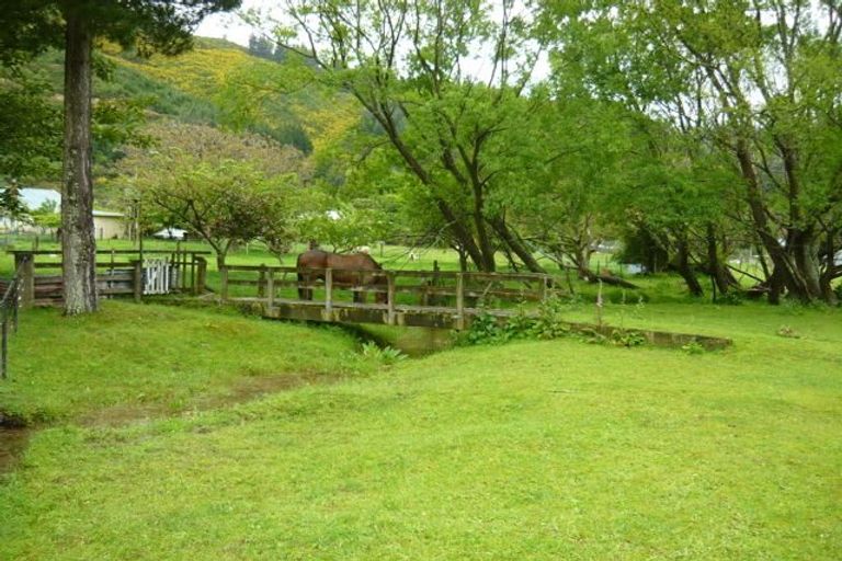 Photo of property in 16 Greig Lane, Canvastown, Havelock, 7178