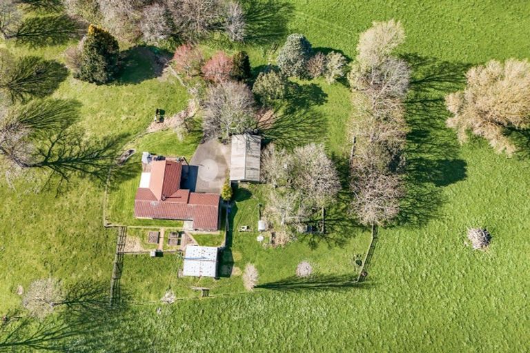 Photo of property in 1421 State Highway 30, Horohoro, Rotorua, 3077