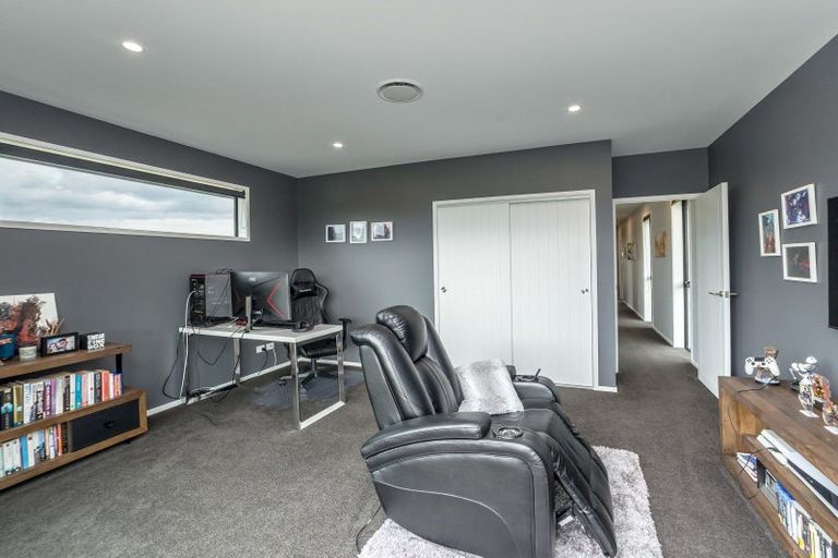 Photo of property in 59 Kahutara Road, Kahutara, 5771