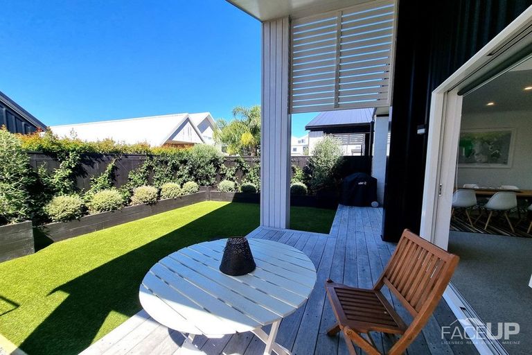 Photo of property in 16 Mapou Road, Hobsonville, Auckland, 0618