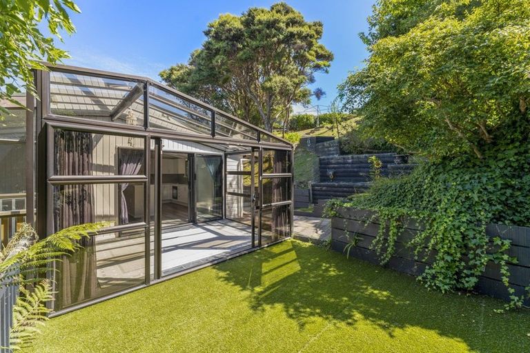 Photo of property in 25 Solander Place, Whitby, Porirua, 5024