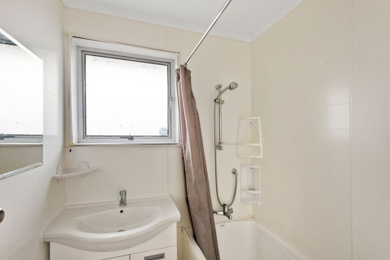 Photo of property in 43 Trevor Street, Hornby, Christchurch, 8042