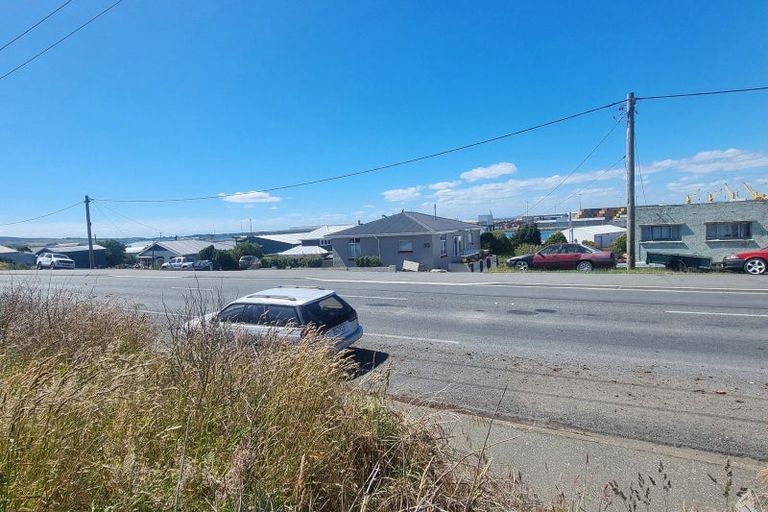 Photo of property in 30 Blackwater Street, Bluff, 9814