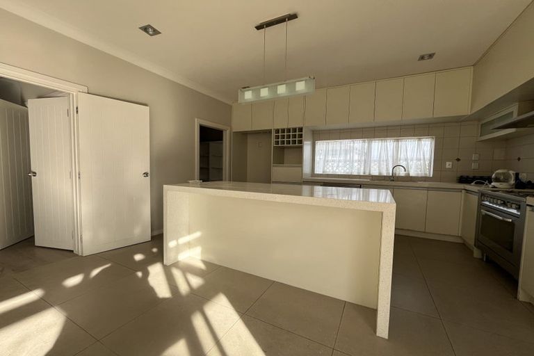 Photo of property in 41 Valderama Drive, Flat Bush, Auckland, 2019