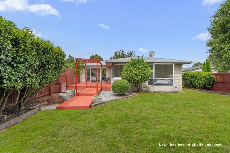 Photo of property in 43a Cullahill Street, Harewood, Christchurch, 8051