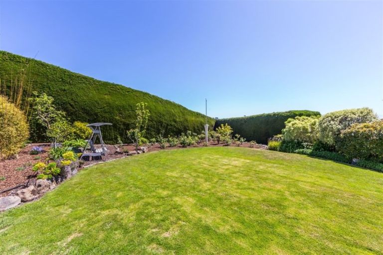 Photo of property in 142 Scarborough Road, Scarborough, Christchurch, 8081