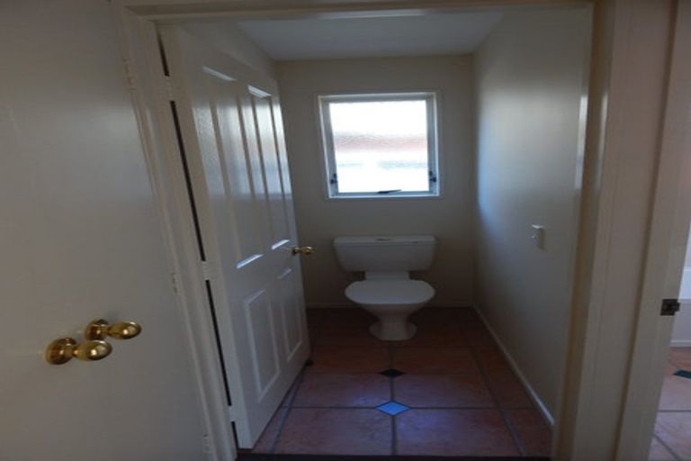 Photo of property in 4/135 Brookside Terrace, Bryndwr, Christchurch, 8053