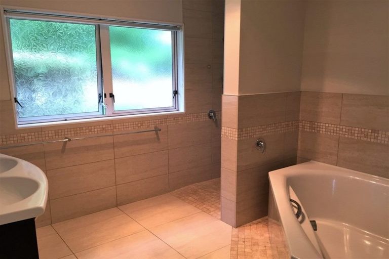 Photo of property in 12 Wendywood Lane, Kerikeri, 0230