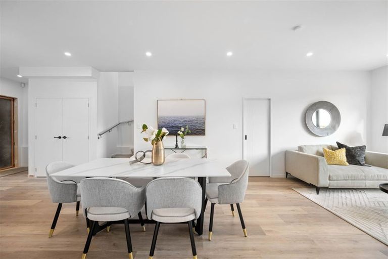 Photo of property in 73 Biokovo Street, Massey, Auckland, 0614