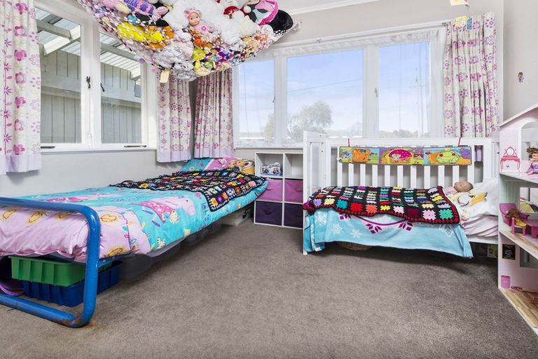 Photo of property in 1/6 Alexander Street, Papakura, 2110