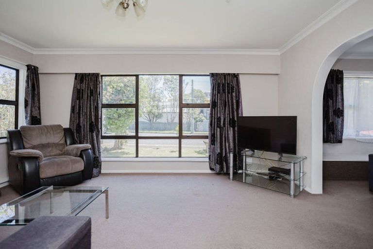 Photo of property in 5 Beedie Street, Dannevirke, 4930