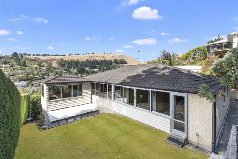 Photo of property in 2 Glenview Terrace, Saint Martins, Christchurch, 8022