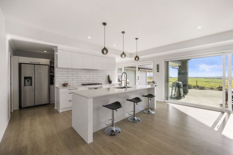 Photo of property in 22 Irwin Road, Kingseat, Pukekohe, 2679