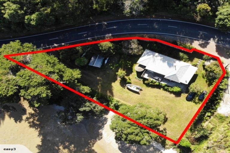 Photo of property in 421 Leigh Road, Whangateau, Warkworth, 0985