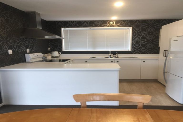 Photo of property in 4/18 Burdale Street, Riccarton, Christchurch, 8011