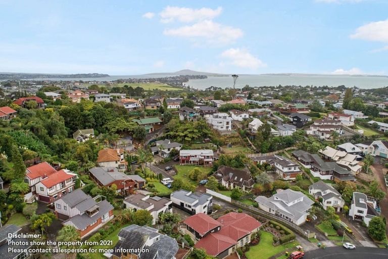 Photo of property in 2/4 Dorrit Lane, Howick, Auckland, 2014