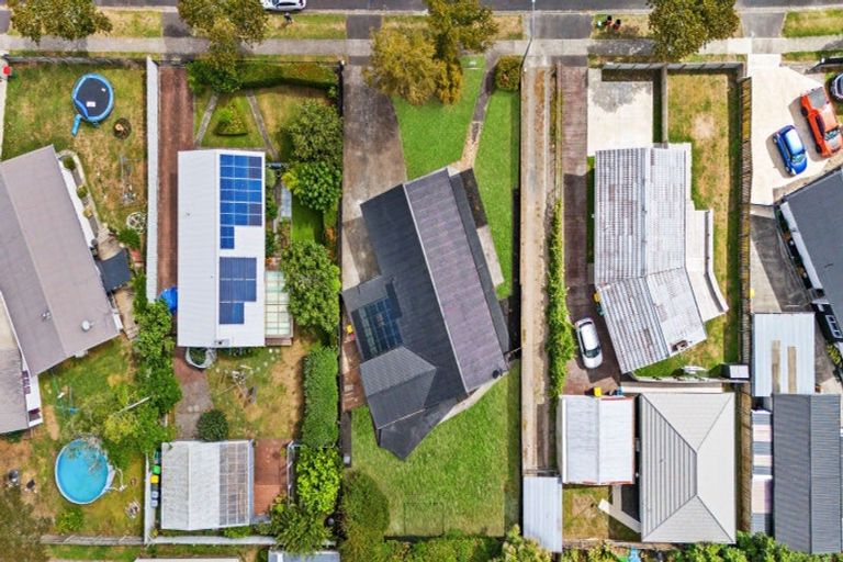 Photo of property in 16 Rhonda Avenue, Deanwell, Hamilton, 3206