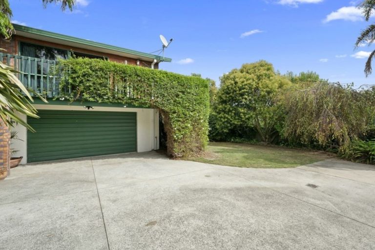 Photo of property in 17 Vanderbilt Place, Welcome Bay, Tauranga, 3112