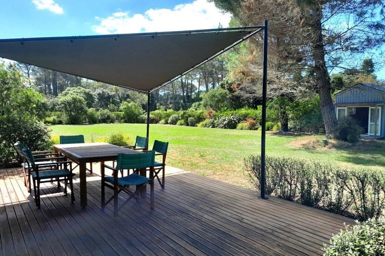 Photo of property in 756 Matarangi Drive, Matarangi, Whitianga, 3592