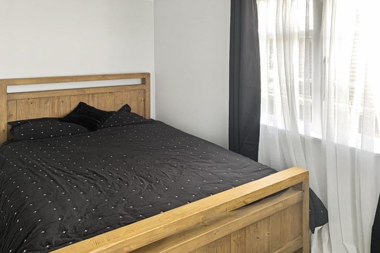 Photo of property in 15 Pratt Avenue, Foxton Beach, Foxton, 4815