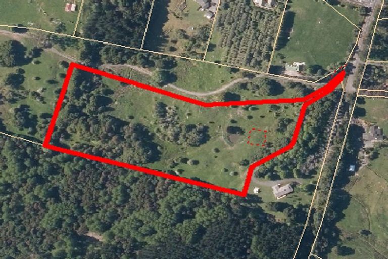 Photo of property in 240 Pukeatua Road, Maungatapere, Whangarei, 0179