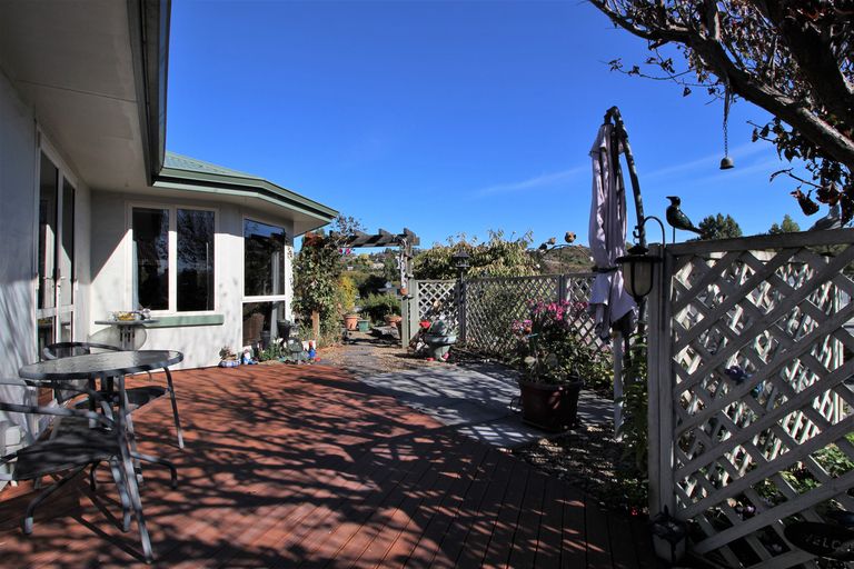 Photo of property in 6 Walnut Grove, Alexandra, 9320