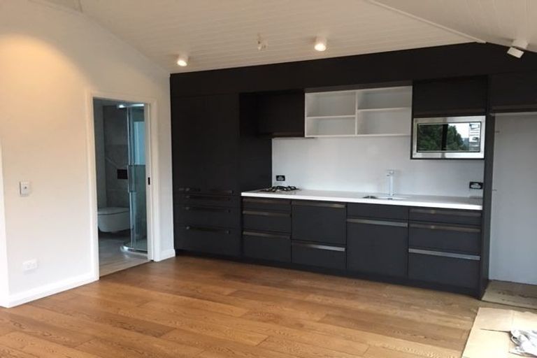 Photo of property in 3 Malabar Drive, Ellerslie, Auckland, 1051