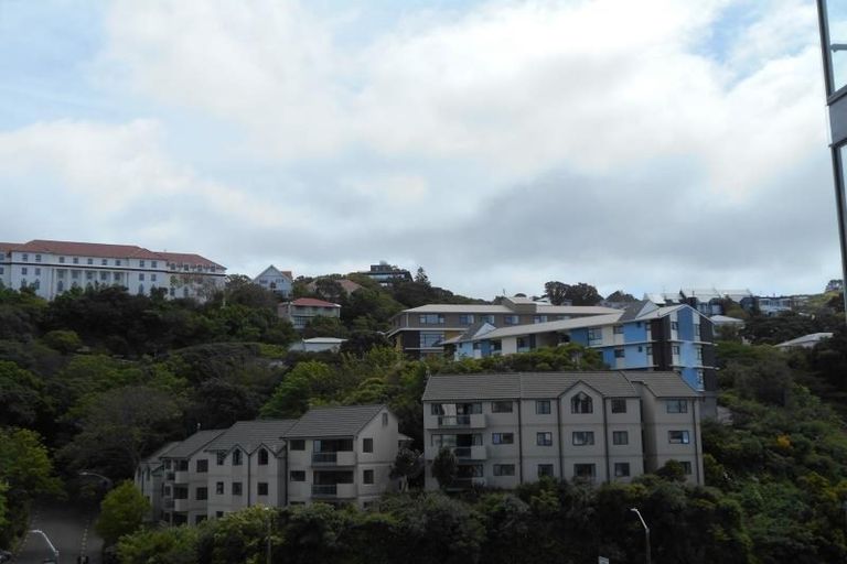 Photo of property in Montreaux Apartments, 5k/164 The Terrace, Wellington Central, Wellington, 6011