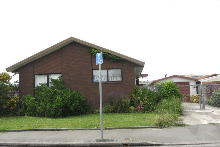 Photo of property in 9 Catherine Street, Woolston, Christchurch, 8023