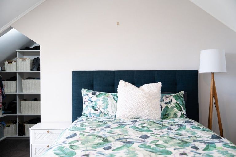 Photo of property in 180 Victoria Road, Saint Clair, Dunedin, 9012