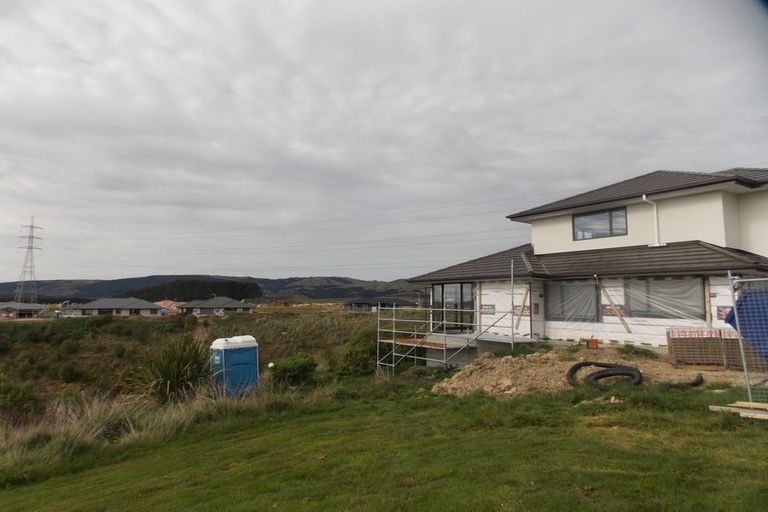 Photo of property in 9 Gibraltar Way, Fitzherbert, Palmerston North, 4410