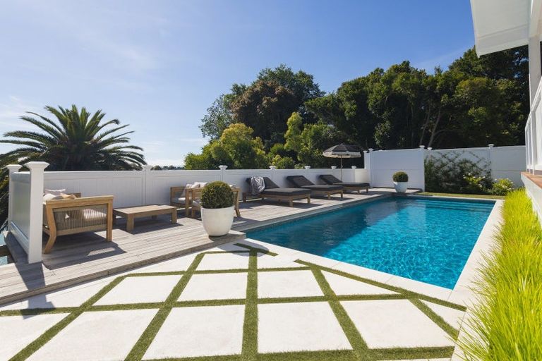 Photo of property in 46 Stout Street, Whataupoko, Gisborne, 4010