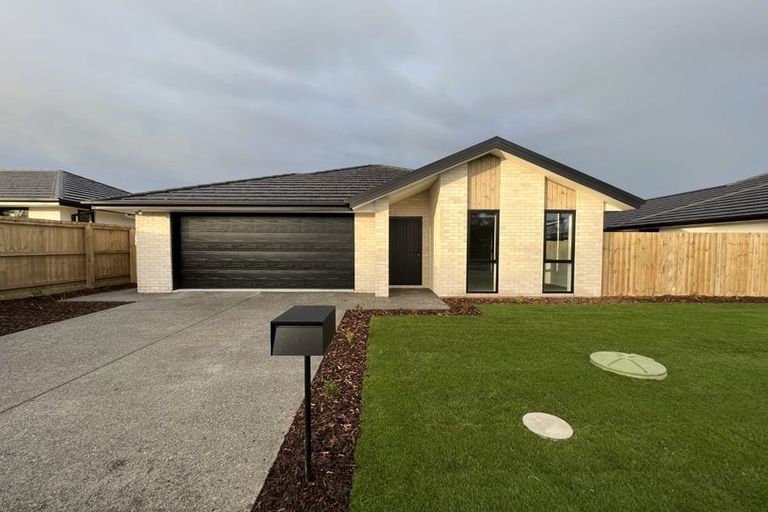 Photo of property in 56 Glovers Road, Halswell, Christchurch, 8025