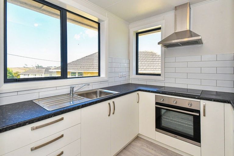 Photo of property in 4 Kohekohe Street, Meremere, Mercer, 2474