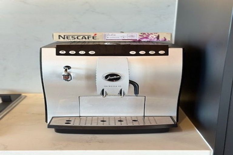 Photo of property in 155 Pah Road, Cockle Bay, Auckland, 2014