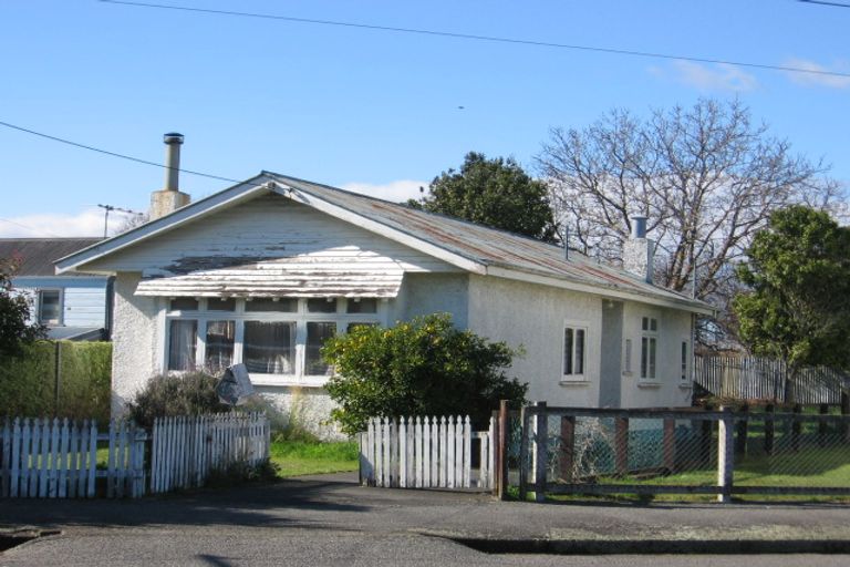 Photo of property in 12 Albert Street, Masterton, 5810