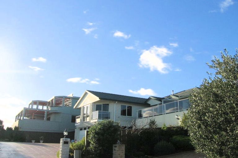 Photo of property in 91 Realm Drive, Paraparaumu, 5032