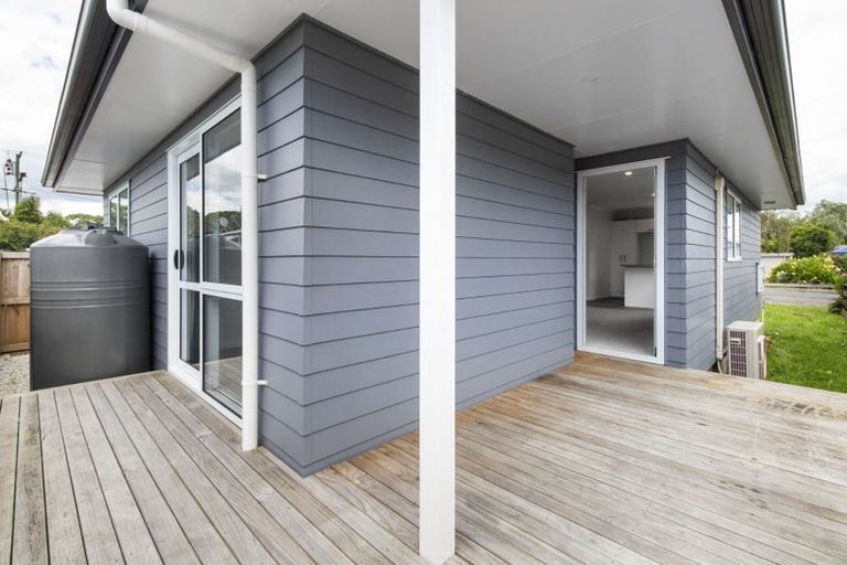 Photo of property in 2 Lilac Street, Melville, Hamilton, 3206