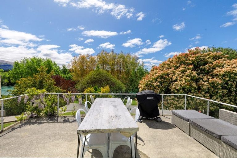 Photo of property in 41 Cheviot Street, Roxburgh, 9500