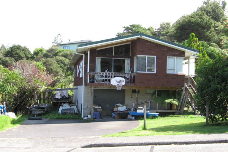 Photo of property in 15 Relko Crescent, Torbay, Auckland, 0630