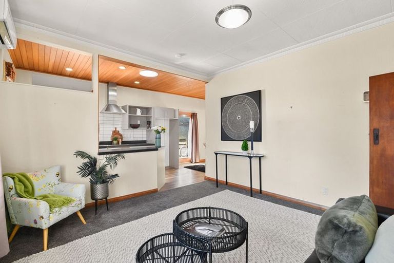 Photo of property in 38 Moana Crescent, Musselburgh, Dunedin, 9013