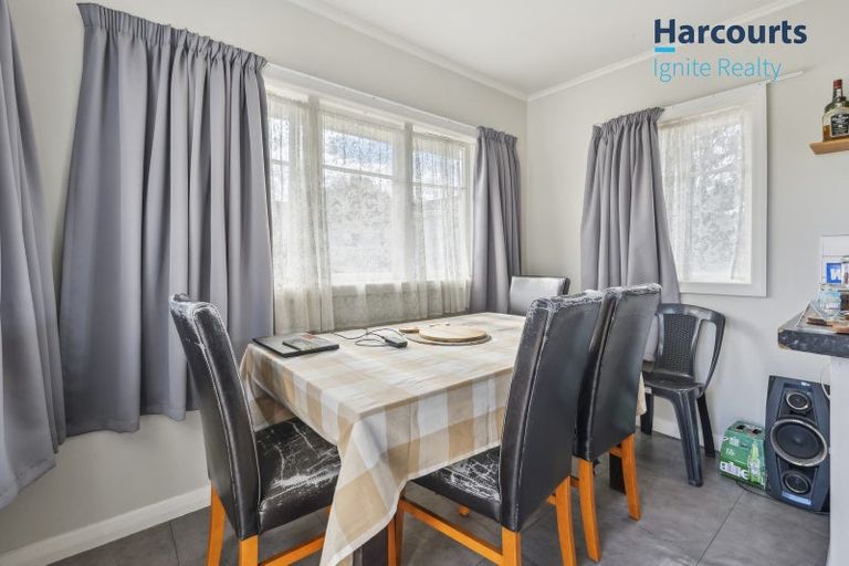 Photo of property in 11 Frances Street, Manurewa, Auckland, 2102