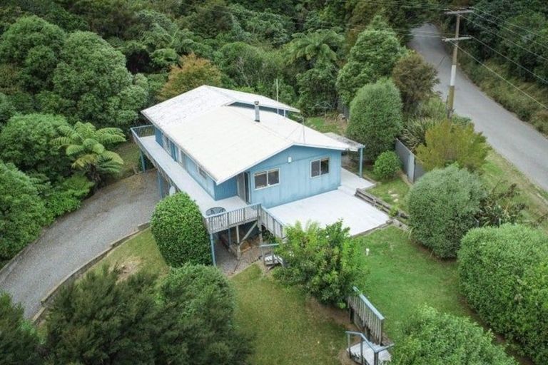 Photo of property in 6 Mccormicks Road, Whatamango Bay, Picton, 7281
