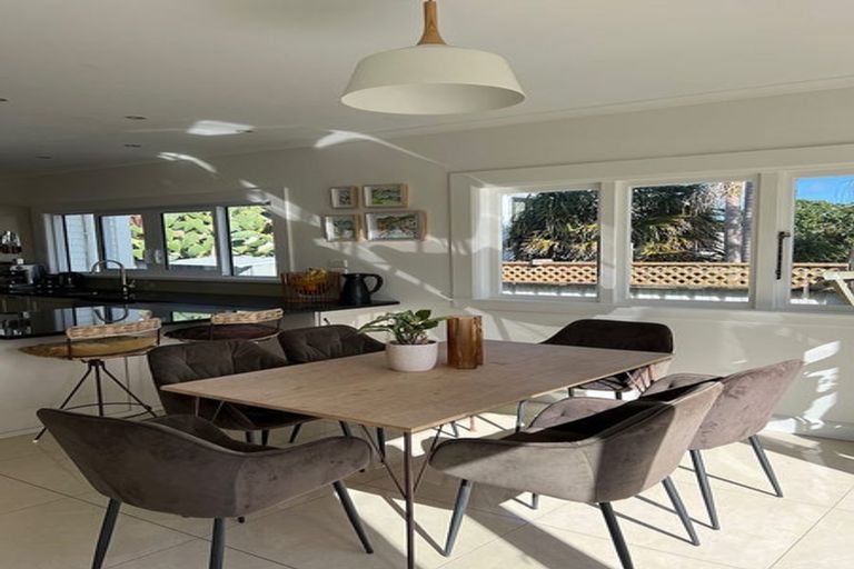 Photo of property in 109 Clemow Road, Fitzroy, New Plymouth, 4312