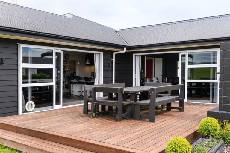 Photo of property in 733 Stoney Creek Road, Bunnythorpe, Palmerston North, 4470