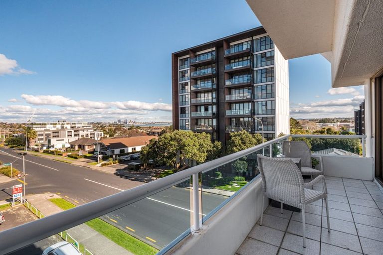 Photo of property in 2/15g Auburn Street, Takapuna, Auckland, 0622