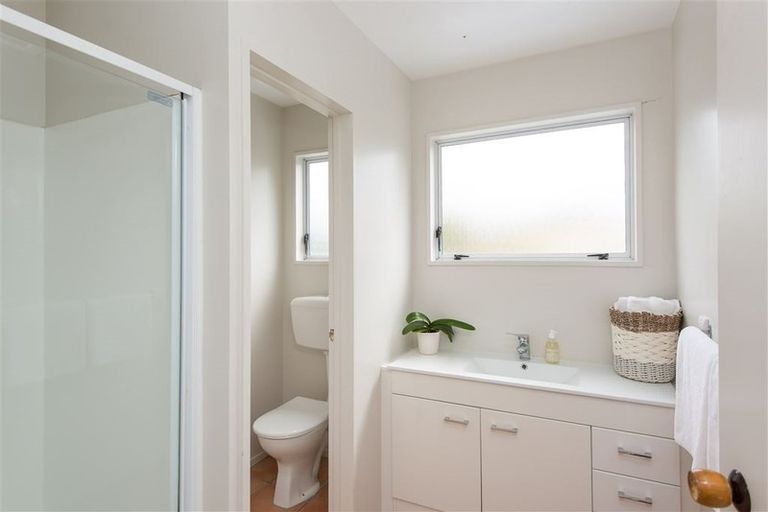 Photo of property in 5/27a Packe Street, Edgeware, Christchurch, 8013