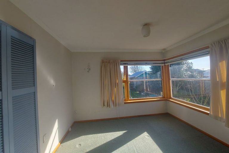 Photo of property in 5 Dalton Place, Burnside, Christchurch, 8053